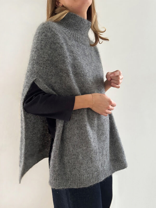 Le Knit Darcy Cape
