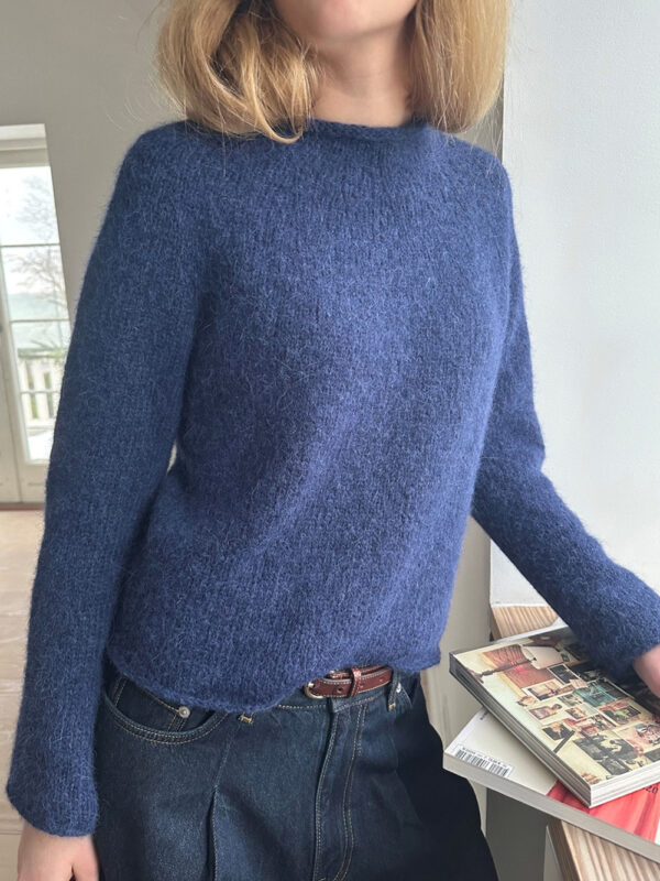 Le Knit Plain Yoke Pullover