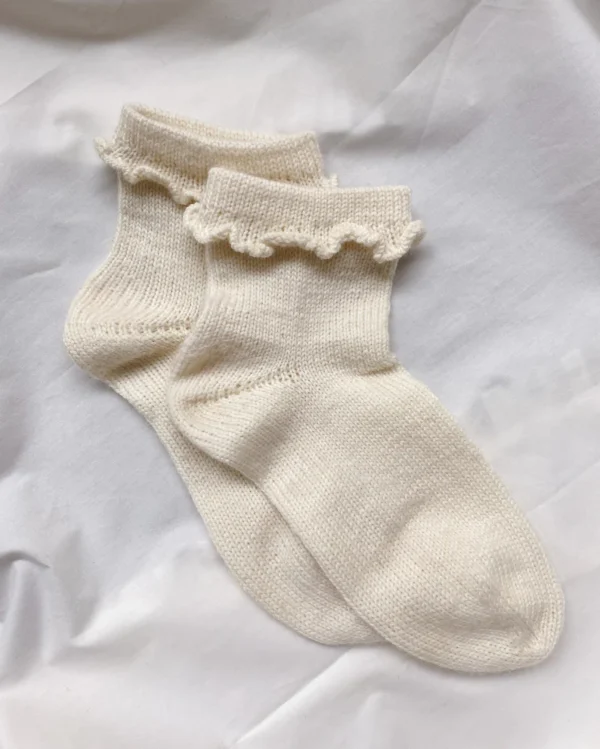 PetiteKnit Ruffle socks - Bilde 7